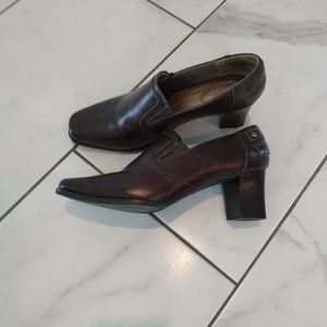Brown Leather Life Stride